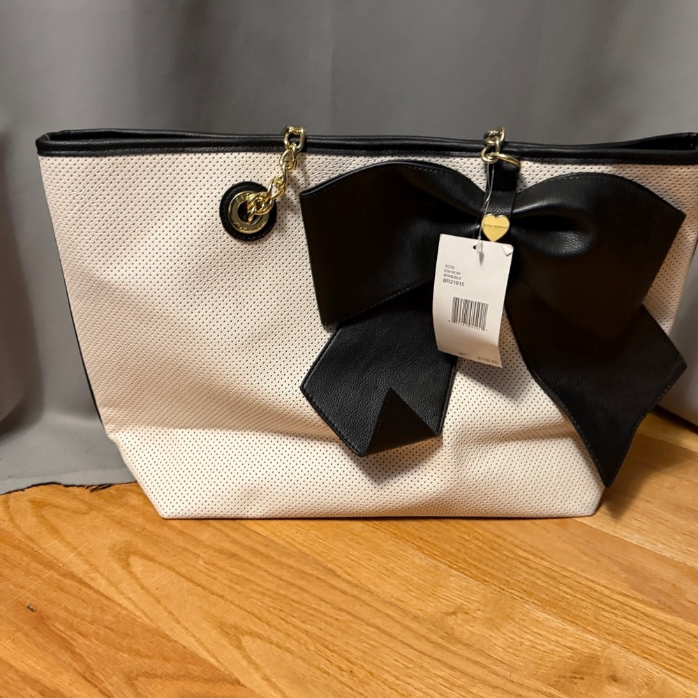 Elegant Black and White Tote Bag